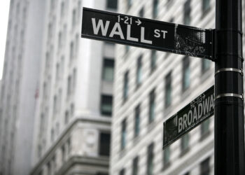 Trump Selects Wall Street Billionaire Howard Lutnick as Commerce Secretary