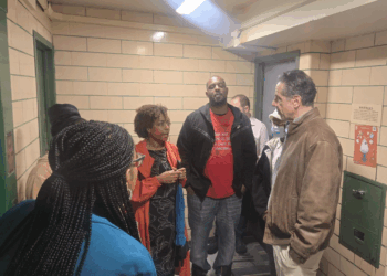 NYCHA Tenant Association Presidents Back Cuomo’s Mayoral Candidacy