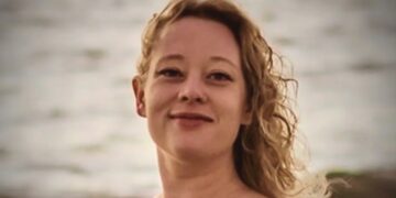 ICE Agent Fatally Shoots Woman in Minneapolis During Enforcement Operation