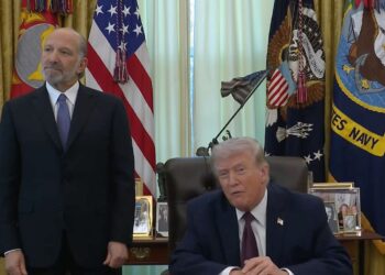 Trump Signs Executive Order on Mail-In Voting and Federal Voter Lists