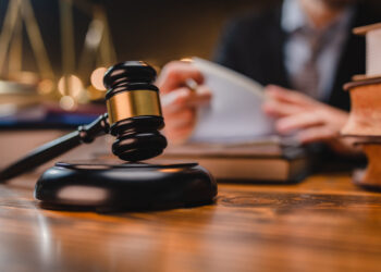 Federal Judge Blocks ICE Arrests at NYC Immigration Courthouses in Manhattan Ruling